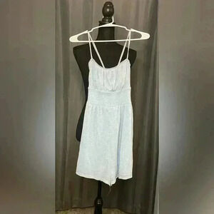 131. Forever 21 Light Blue and White Floral Romper, Size M, EUC